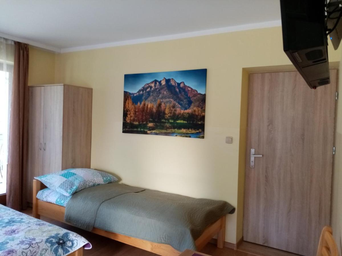 Pokoje Goscinne "U Teresy" Krościenko Esterno foto